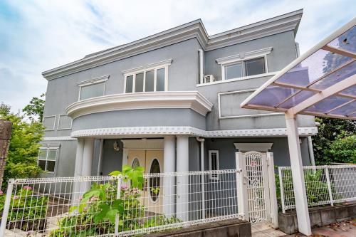 Exterior of Yamatecho House 10-B